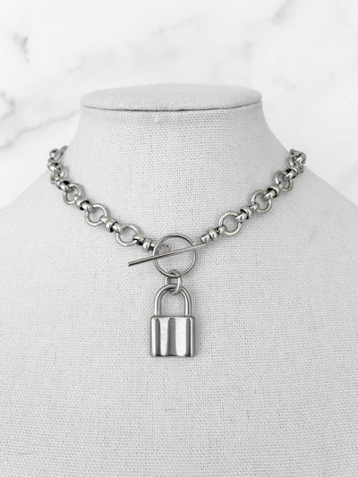 Silver Chain Necklace With a Large Padlock Charm Silver Lock Necklace Lock and Key Necklace Thick Silver Chain Necklace with Lock Pendant Toggle Clasp Necklace Silver Charm Necklace