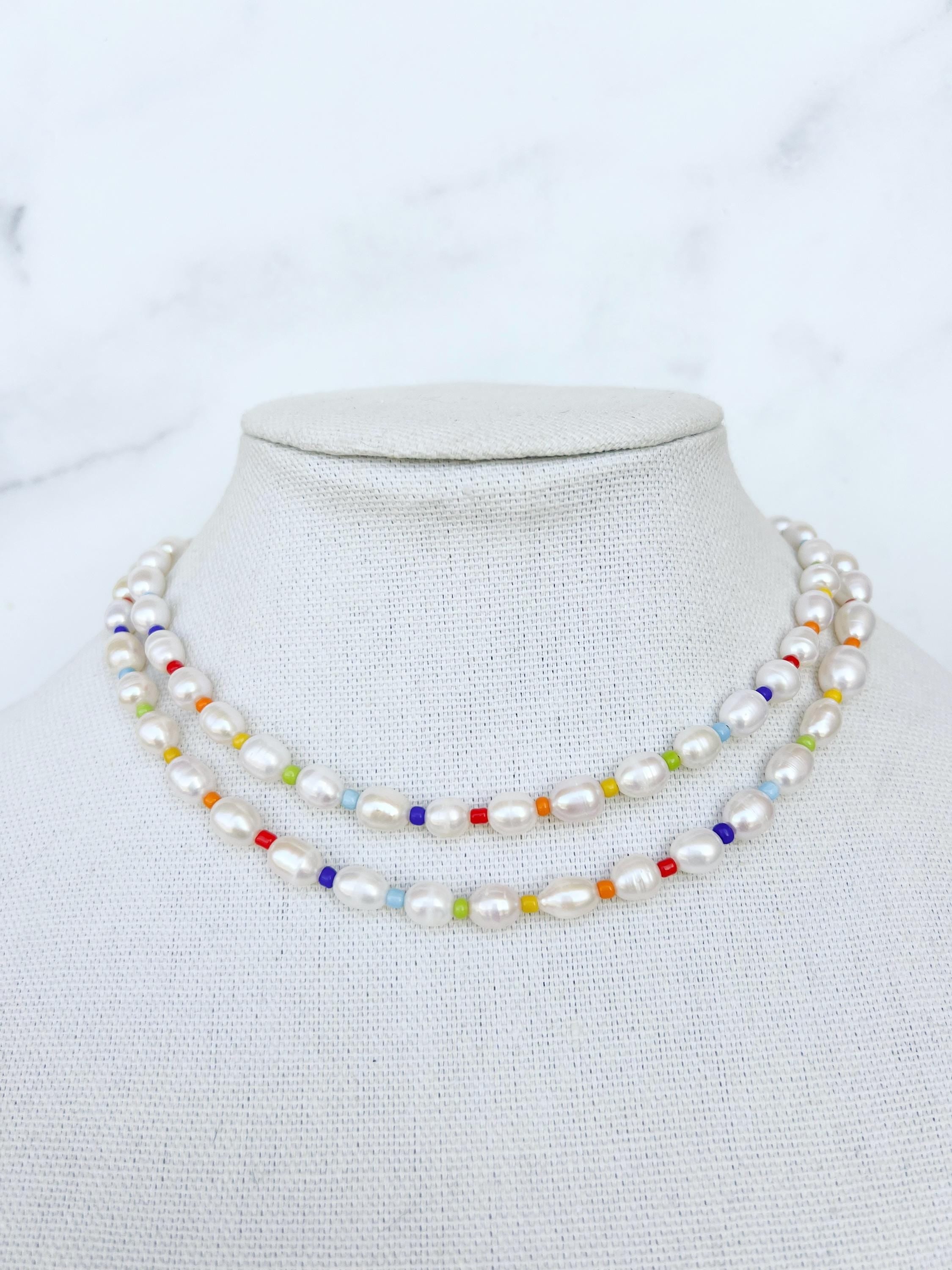 ★関税込★VINTAGE HOLLYWOOD★Rainbow Beads n Pearl Necklace Rainbow Beaded Pearl Necklace – Walsh Jewelry